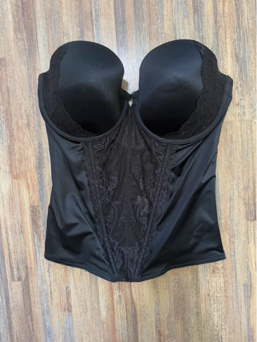 Jezebel corset size 38D
